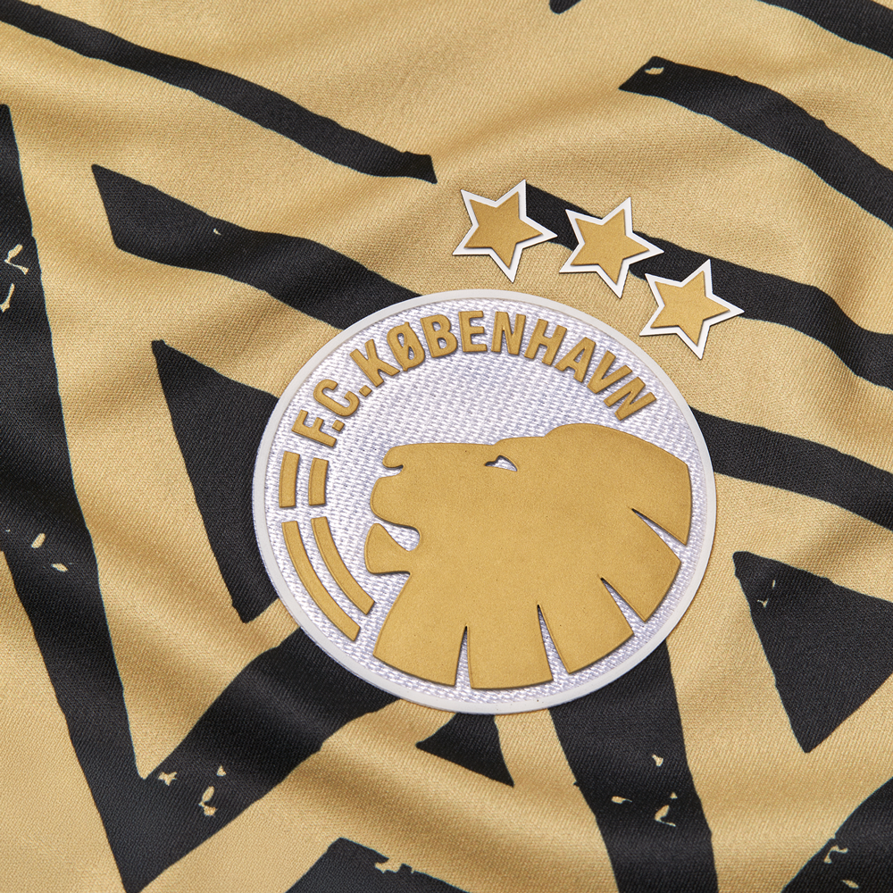 Gold goalkeeper jersey 2025 child