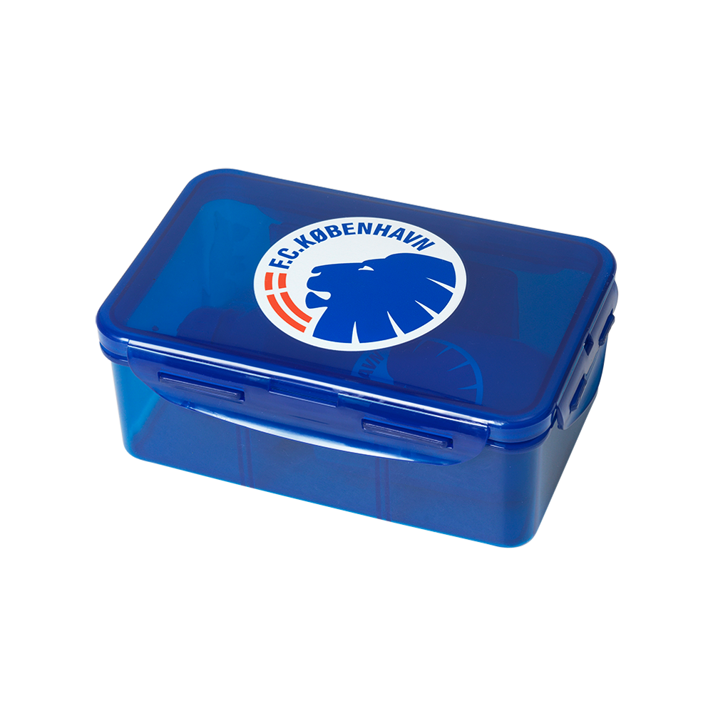 Lunch box with drinking bottle